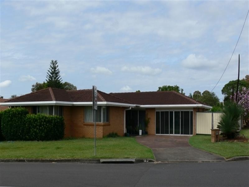 2 Simpson Avenue, Wollongbar NSW 2477