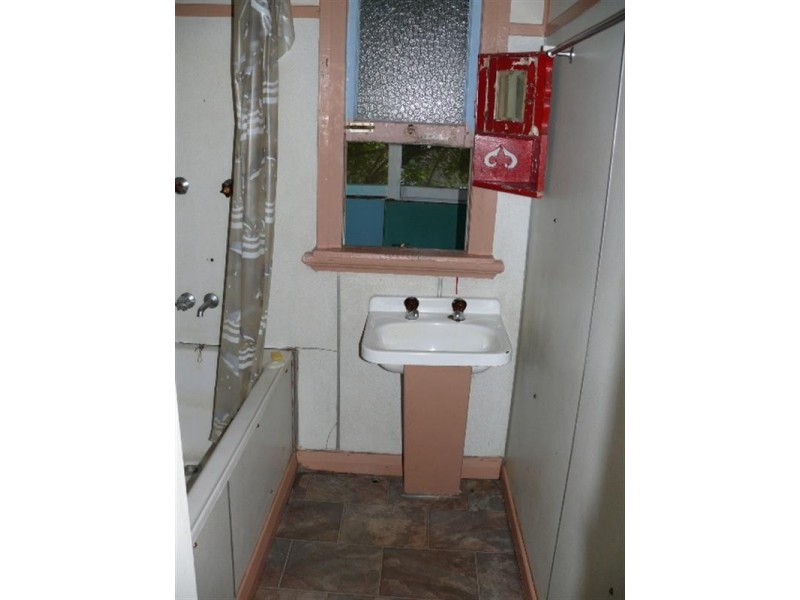 36 Uralba Street, Lismore NSW 2480