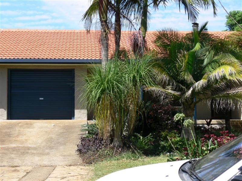 11 Campbell Avenue, Wollongbar NSW 2477