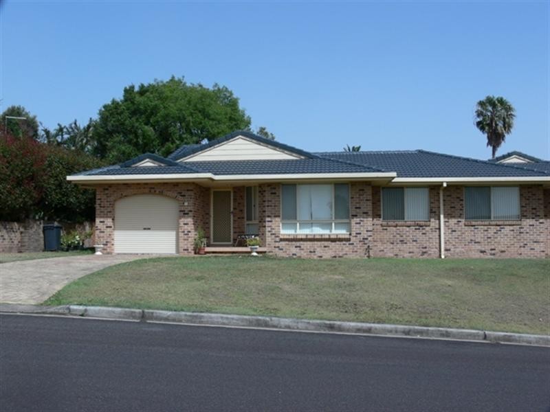 1/2 Bletchingly Street, Wollongbar NSW 2477