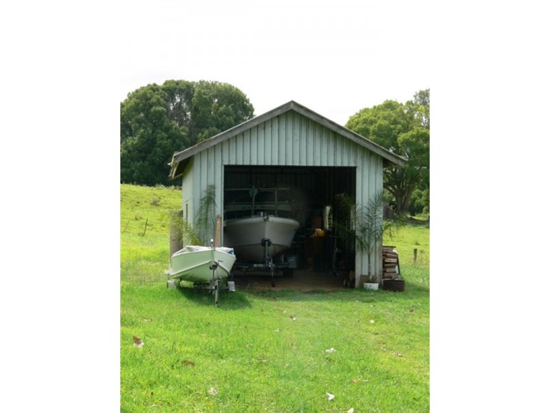 815 Houghlahans Creek Road, Pearces Creek NSW 2477