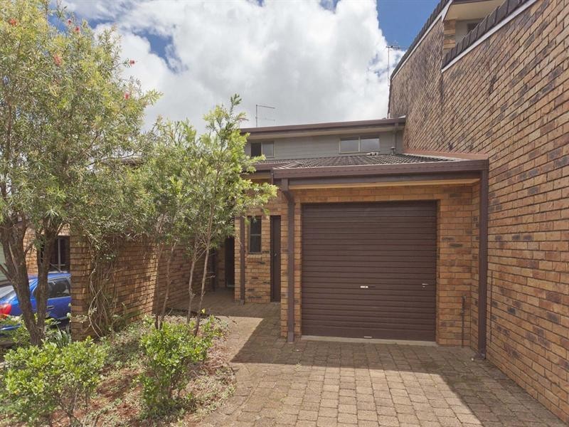 2/8 Cawley Close, Alstonville NSW 2477