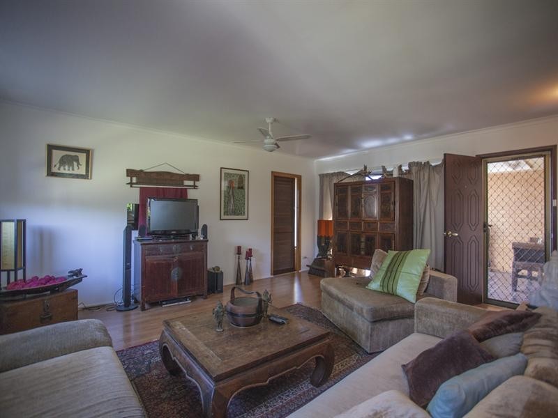 2 Simpson Avenue, Wollongbar NSW 2477