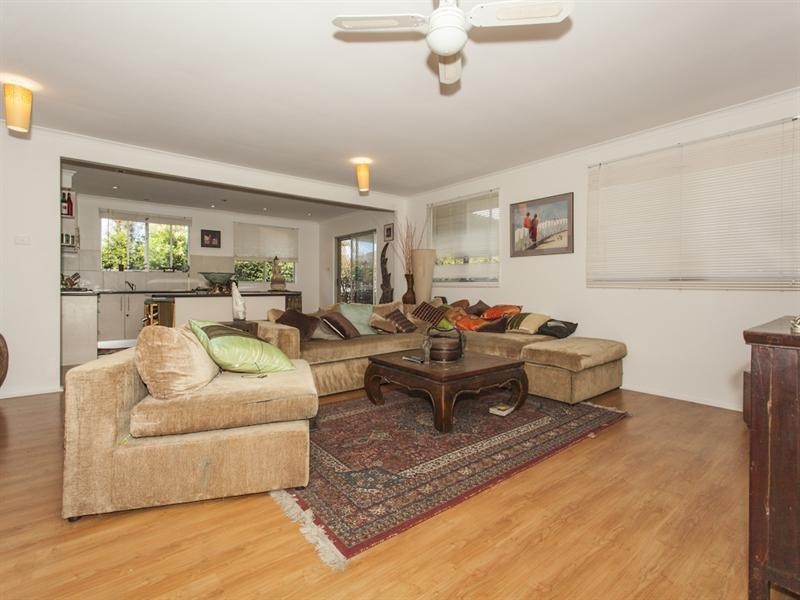 2 Simpson Avenue, Wollongbar NSW 2477