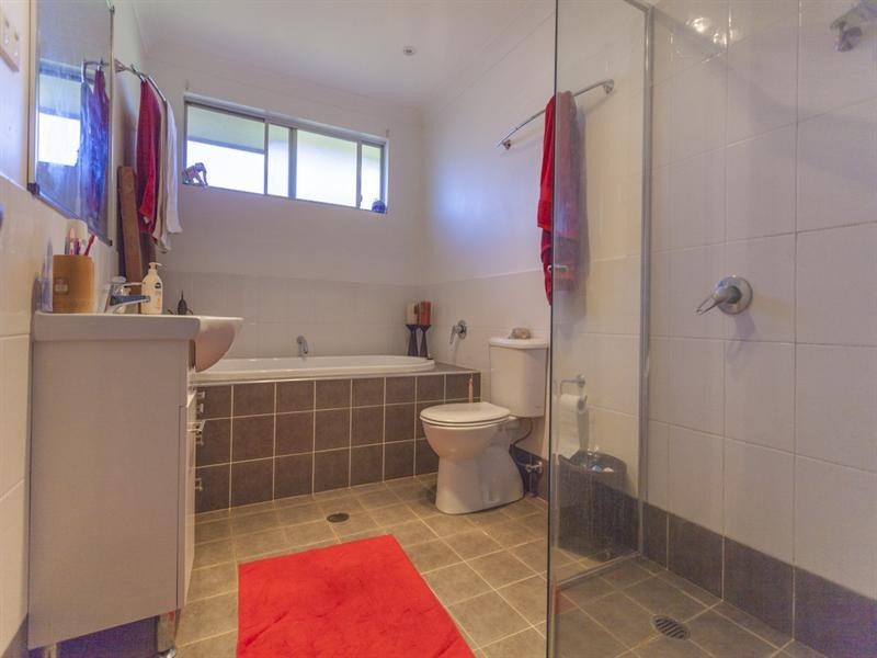 2 Simpson Avenue, Wollongbar NSW 2477