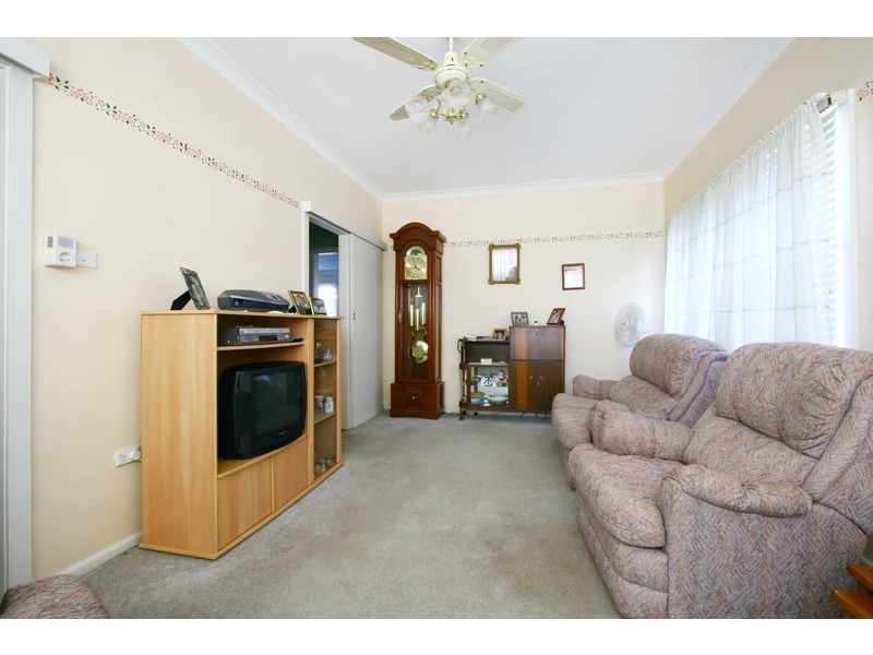 21 Jindalee Avenue, Kanahooka NSW 2530