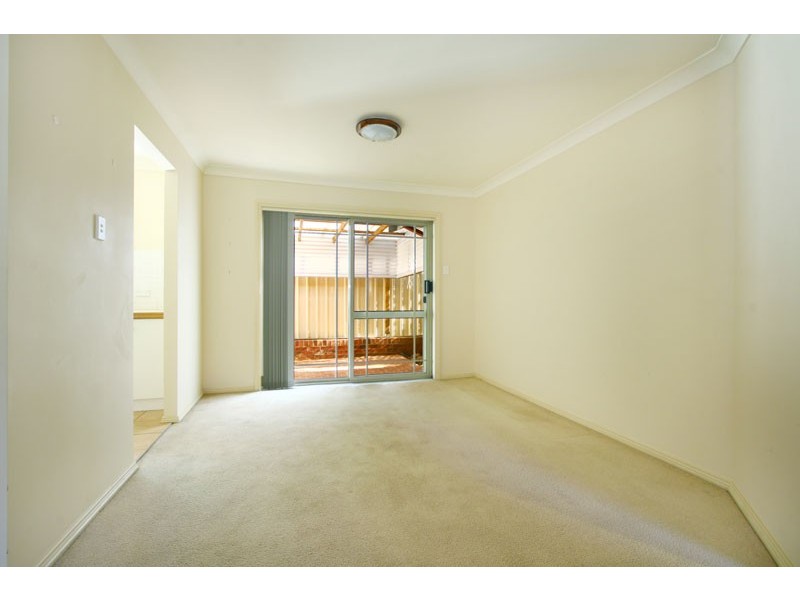 2/5a Mt Ousley Road, Mount Ousley NSW 2519