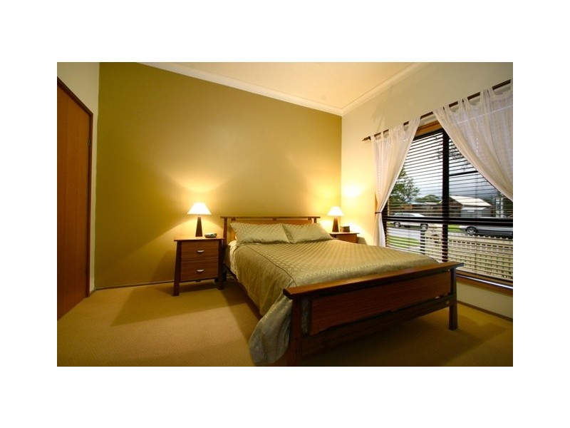 69 Gladstone Street, Bellambi NSW 2518