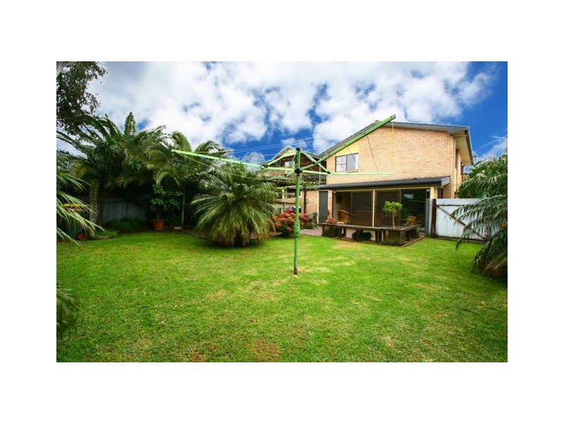 69 Gladstone Street, Bellambi NSW 2518