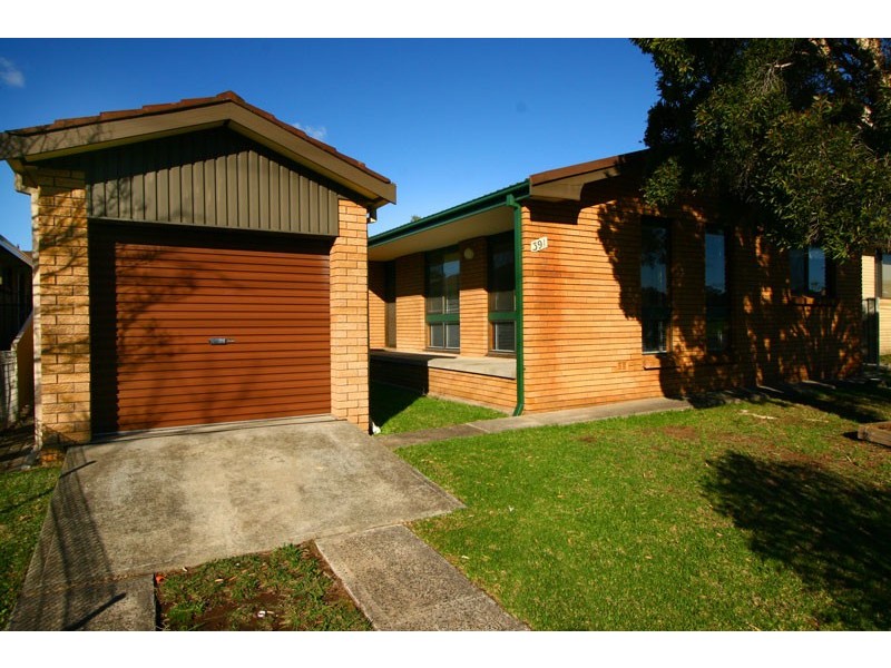 391 Reddall Parade, Mount Warrigal NSW 2528