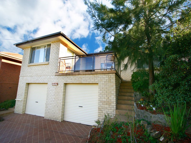 14 Jacaranda Avenue, Figtree NSW 2525