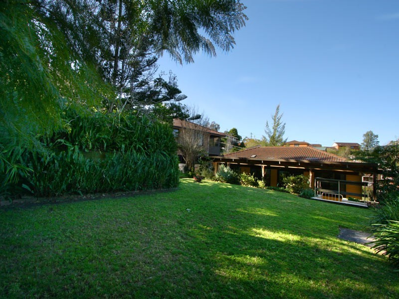 14 Jacaranda Avenue, Figtree NSW 2525