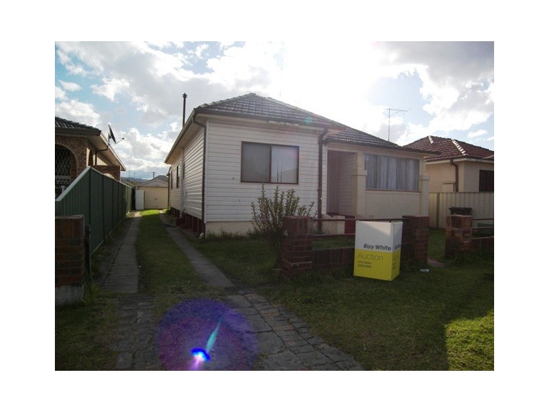 16 Beatson Street, Wollongong NSW 2500