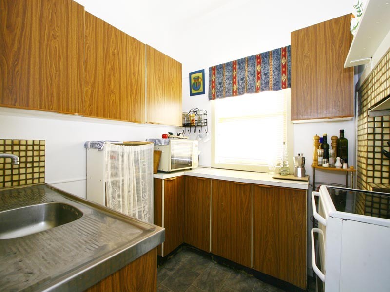 238 Gladstone Avenue, Mount Saint Thomas NSW 2500
