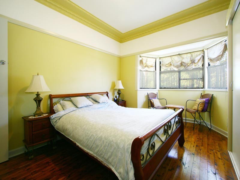 238 Gladstone Avenue, Mount Saint Thomas NSW 2500