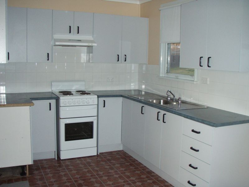 13 Goolana Street, Berkeley NSW 2506