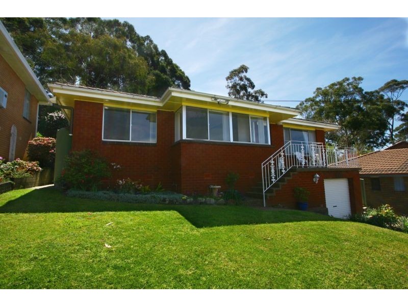 28 Nardoo Crescent, Thirroul NSW 2515