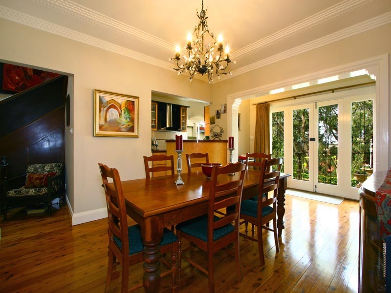 34 Woodlawn Avenue, Mangerton NSW 2500