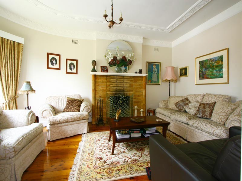 34 Woodlawn Avenue, Mangerton NSW 2500