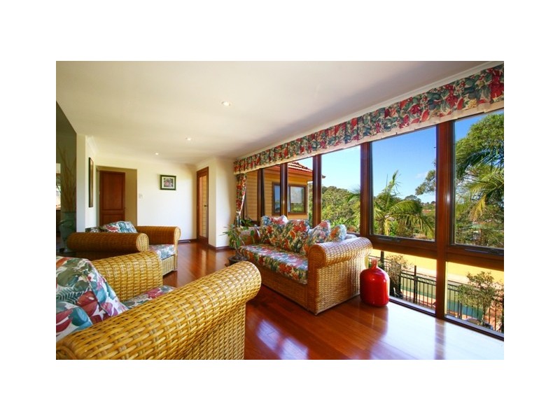 33 Byrarong Avenue, Mangerton NSW 2500