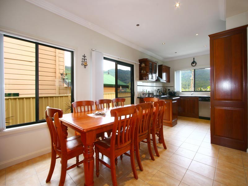 1/51 Balmoral Street, Balgownie NSW 2519