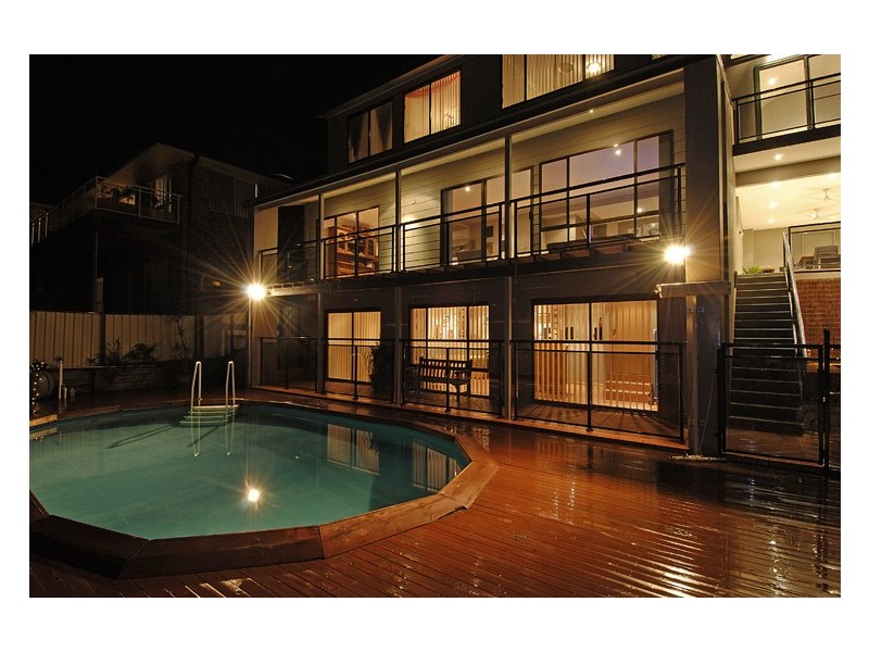 15 Silvertop Parade, Cordeaux Heights NSW 2526