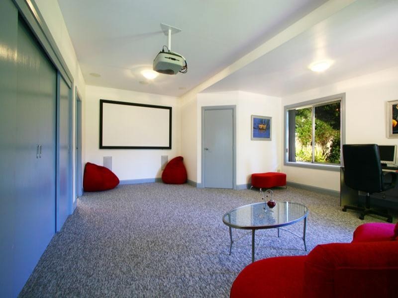 18 Kulgoa Road, Woonona NSW 2517