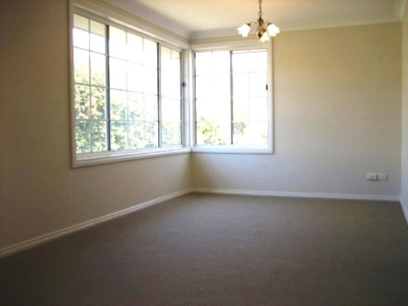 2/5 Chenhall Street, Woonona NSW 2517