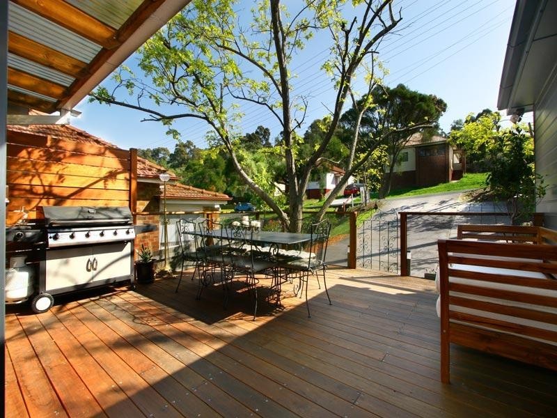 35 Ocean Street, Mount Saint Thomas NSW 2500