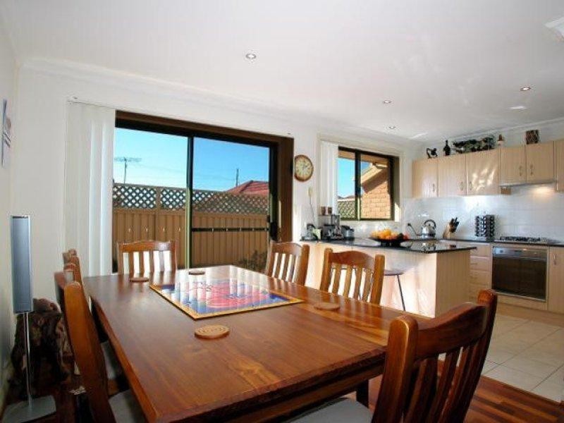 3/18 Charles Road, Tarrawanna NSW 2518