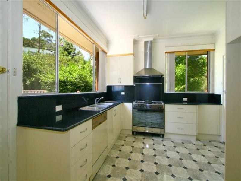 114 Murray Park Road, Figtree NSW 2525