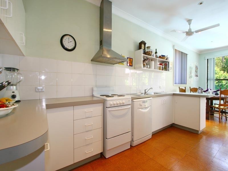 5 Kirala Avenue, Mangerton NSW 2500