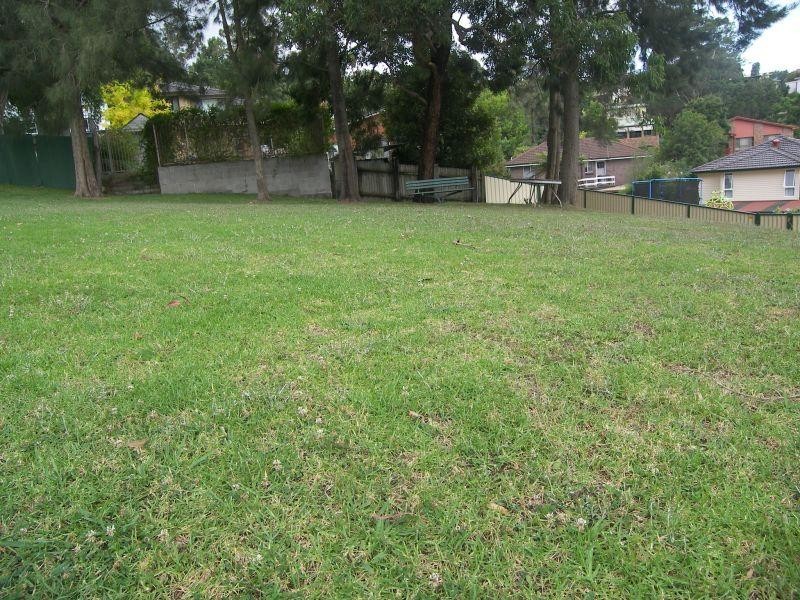 19 Yates Avenue, Mount Keira NSW 2500