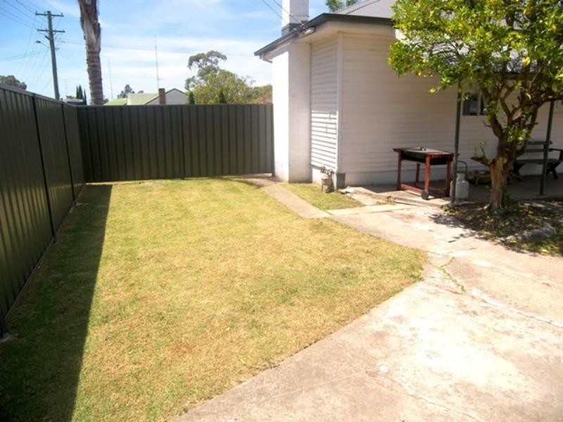Unanderra NSW 2526