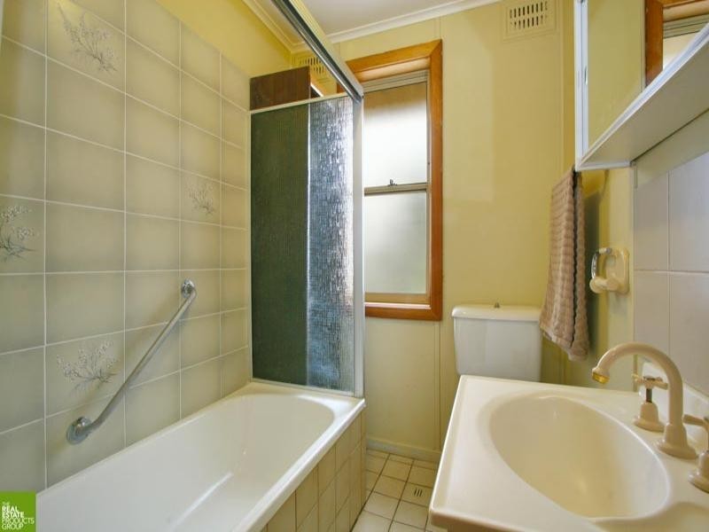 55 Tucker Avenue, Balgownie NSW 2519