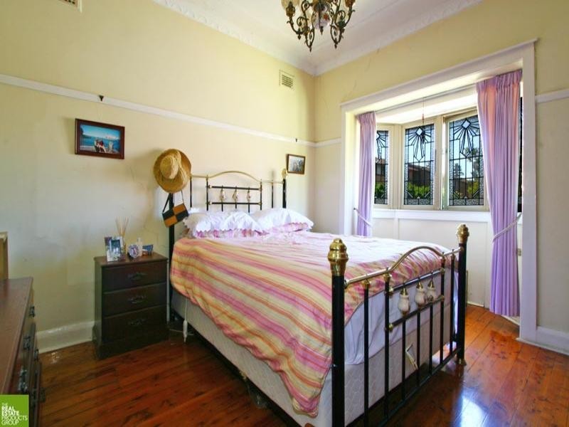 63 Bourke Street, North Wollongong NSW 2500