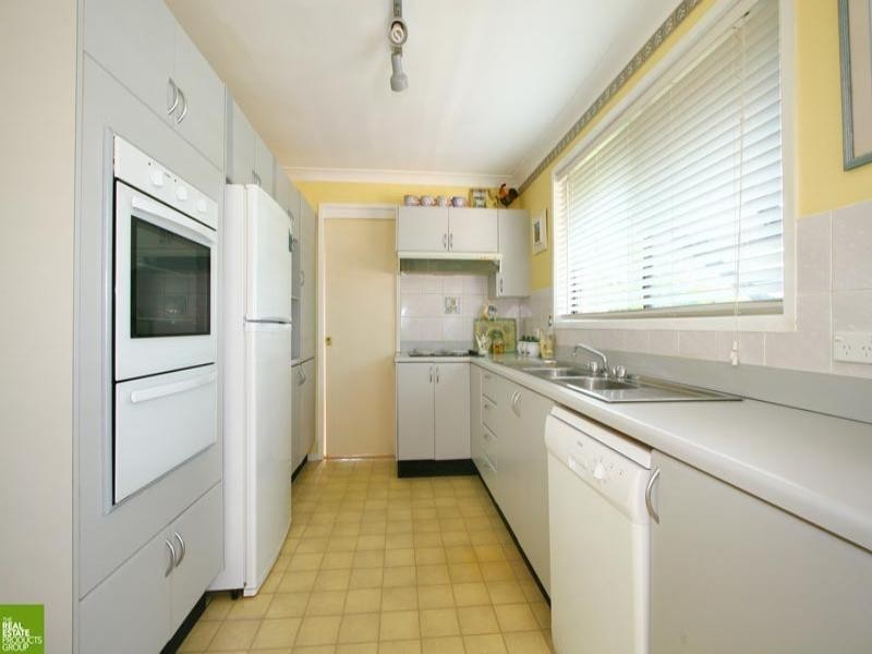 5 Marril Circuit, Cordeaux Heights NSW 2526