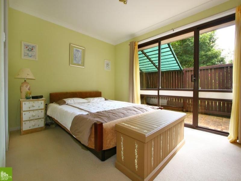 5 Marril Circuit, Cordeaux Heights NSW 2526