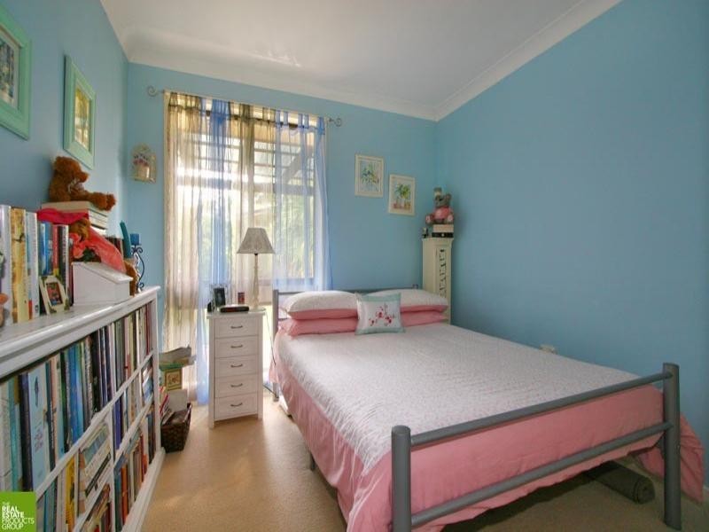 5 Marril Circuit, Cordeaux Heights NSW 2526