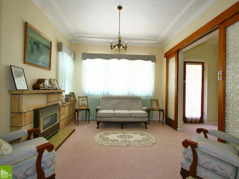 6 St Georges Avenue, Figtree NSW 2525