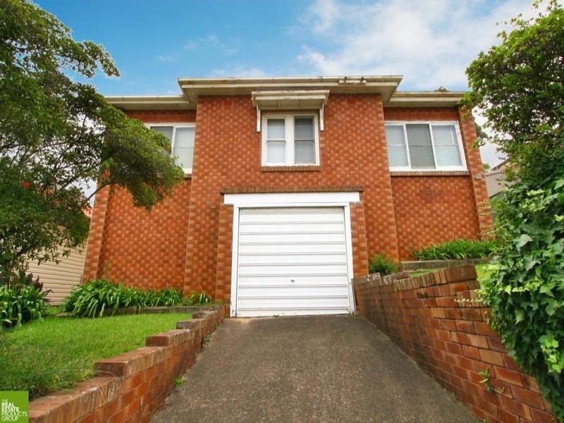 36 Hillcrest Street, Wollongong NSW 2500