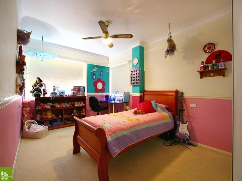 4 Reservoir Street, Mangerton NSW 2500