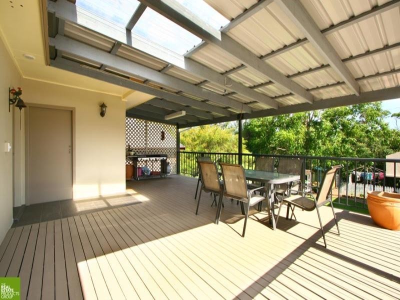 13 Rachel Crescent, Figtree NSW 2525