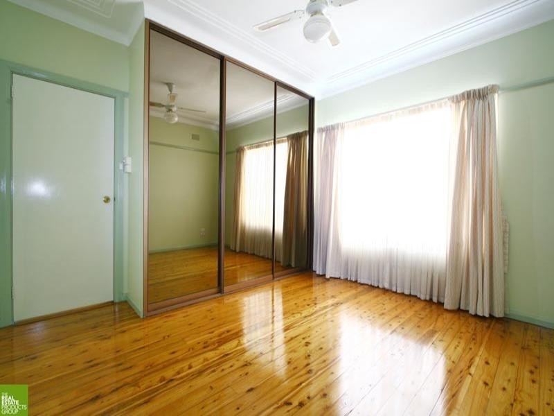 146 Meadow Street, Balgownie NSW 2519