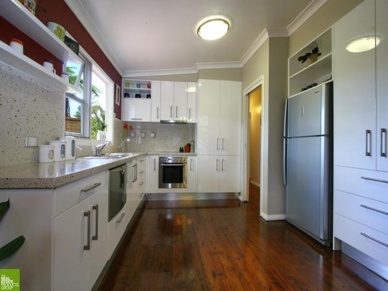 40 Branch Avenue, Figtree NSW 2525