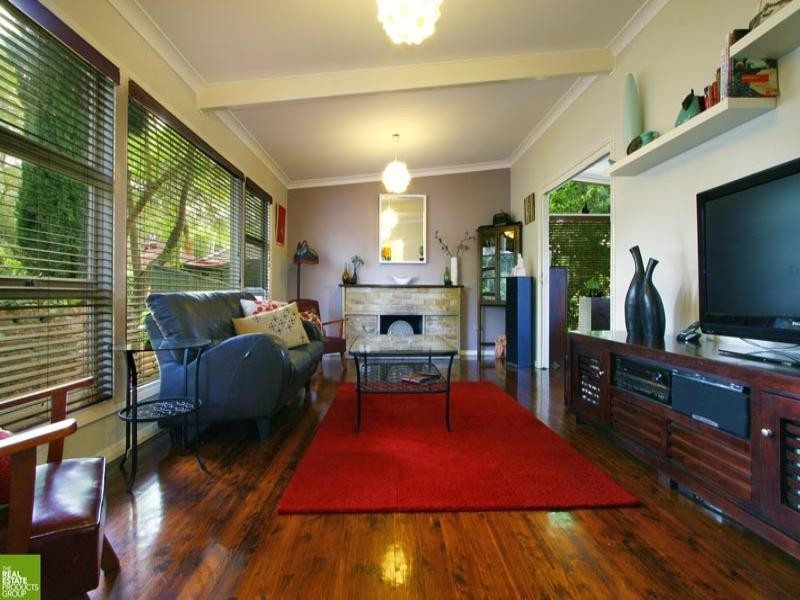 40 Branch Avenue, Figtree NSW 2525