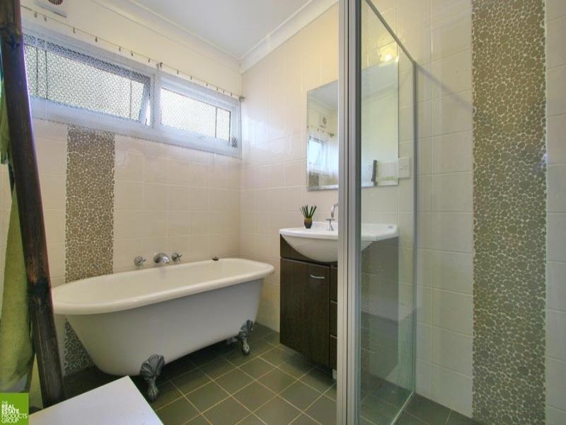 40 Branch Avenue, Figtree NSW 2525