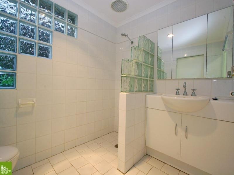 43 Outlook Drive, Figtree NSW 2525