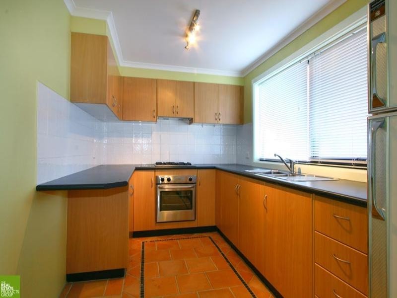 43 Outlook Drive, Figtree NSW 2525