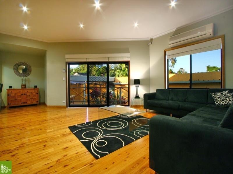 1 Chalmers Street, Balgownie NSW 2519